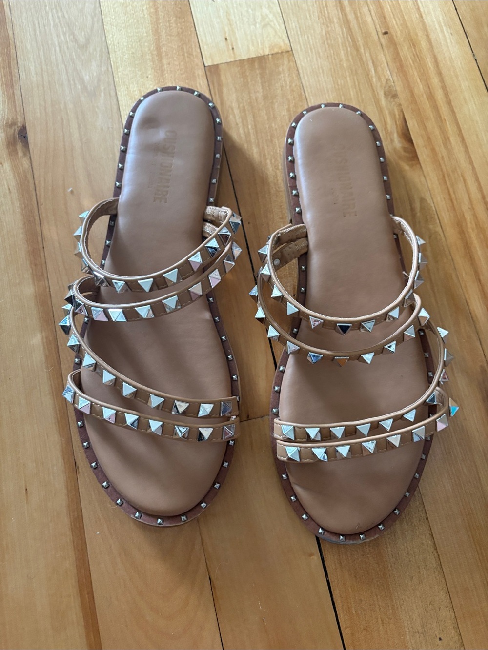 Cushionaire Studded Tan Slide Sandals - Strappy - Women's 8.5